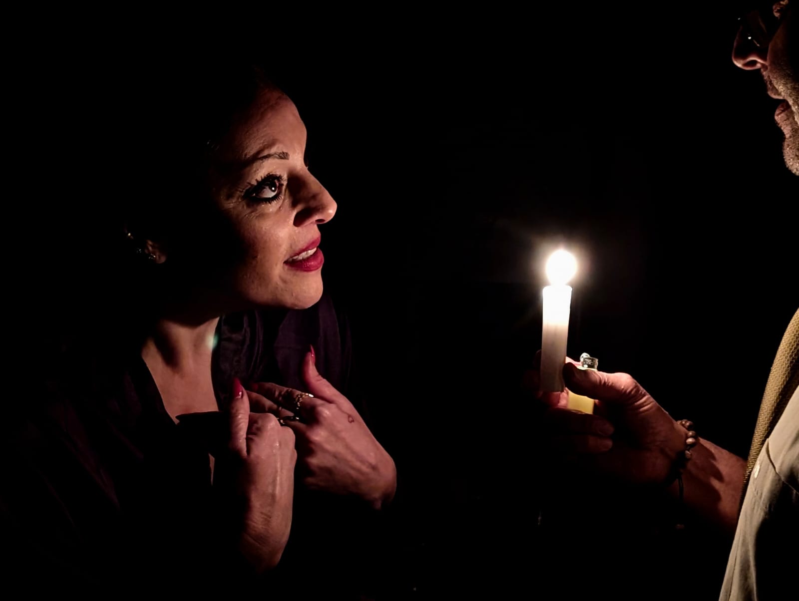 BEFORE THE NUWR, EN ATTENDANT LA LUMIÈRE